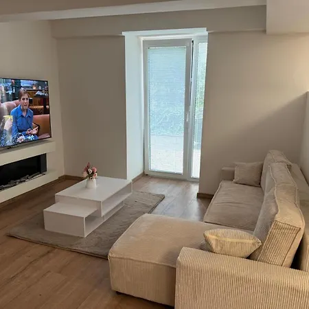 Zara Apartment